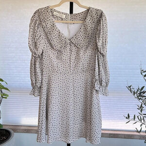 Quanta du Soleil Paris Ditsy Floral Collared Puff Sleeve Mini Dress Light Grey